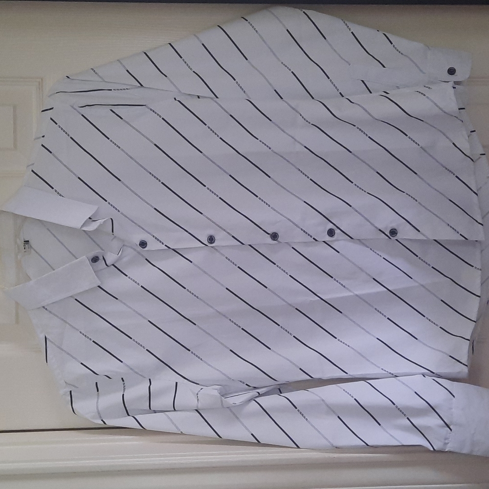 No Label. NWOT - Picture 3 of 4